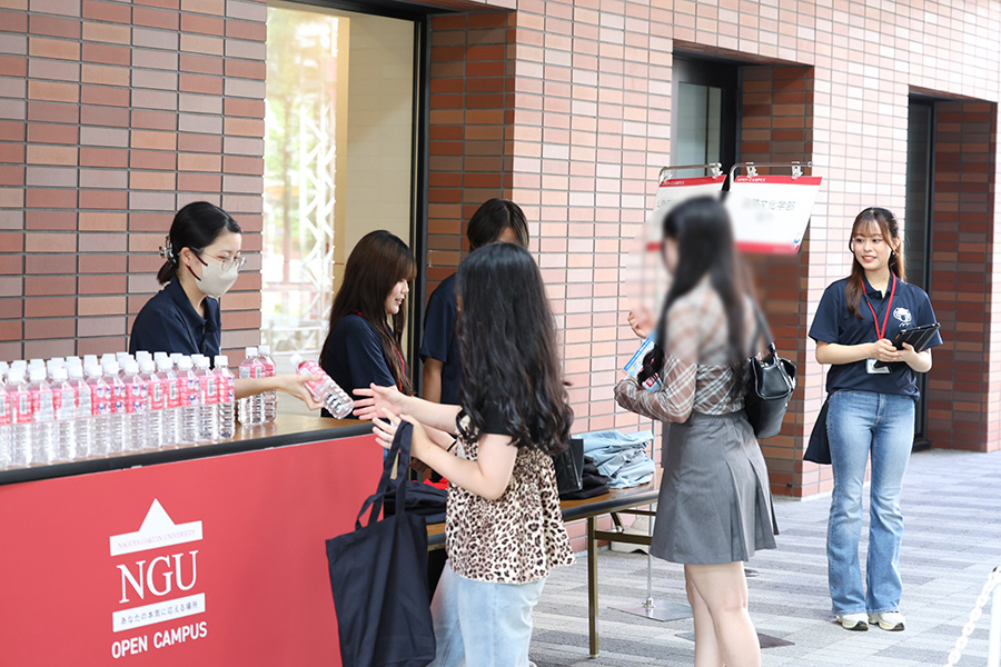 Taihou Photo Library