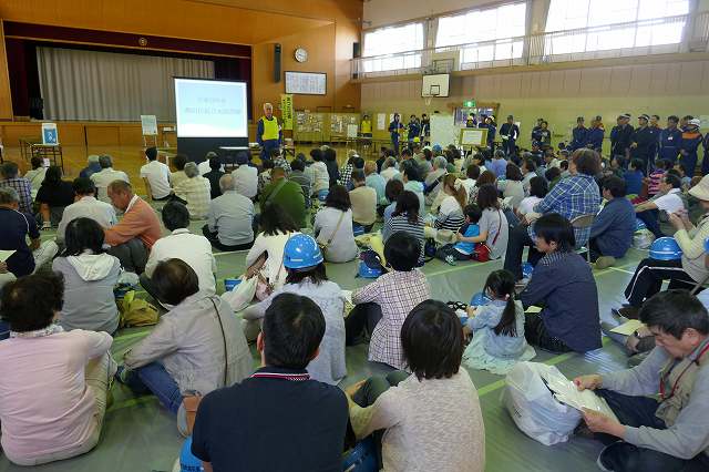 熱田区総合水防訓練に本学の大学生消防団が参加