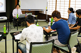 観光産業演習の様子