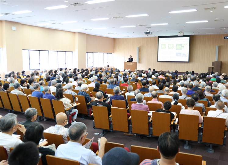 公開講演会の様子