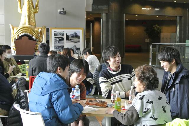 地域高齢者との交流会