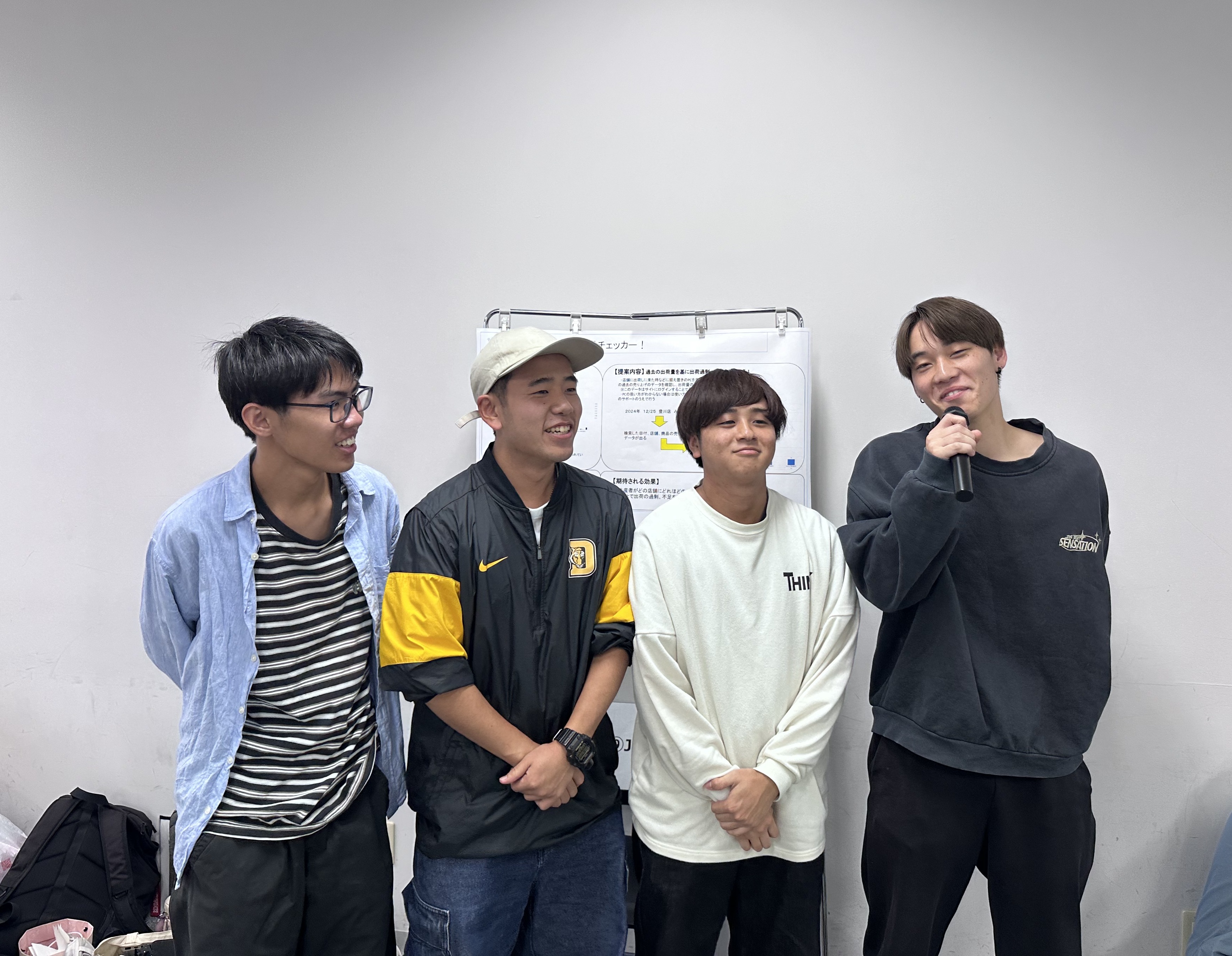 学生が選ぶプレゼン賞受賞 チーム「JAひらばり」集合写真