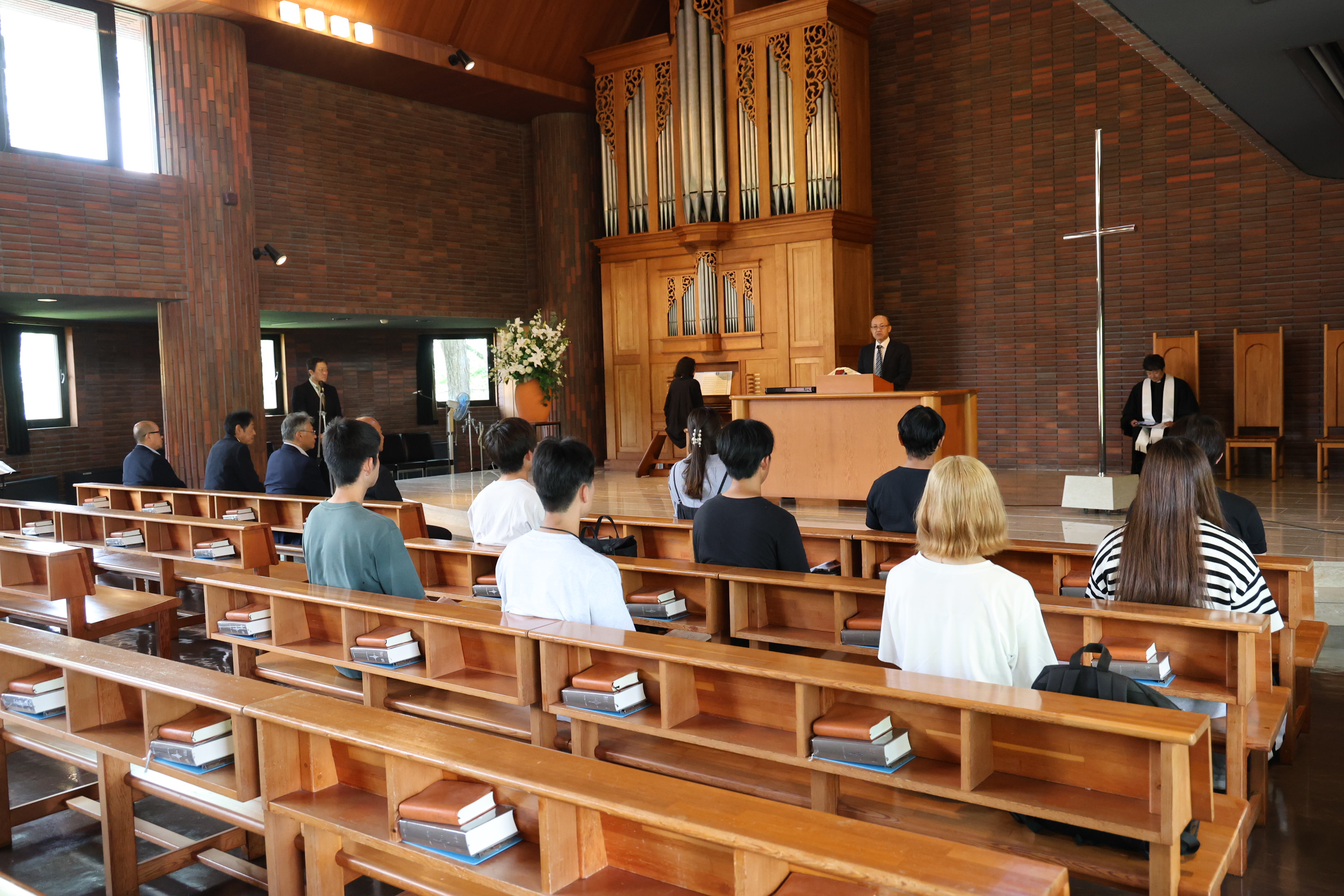 瀬戸キャンパス学部長表彰式の写真