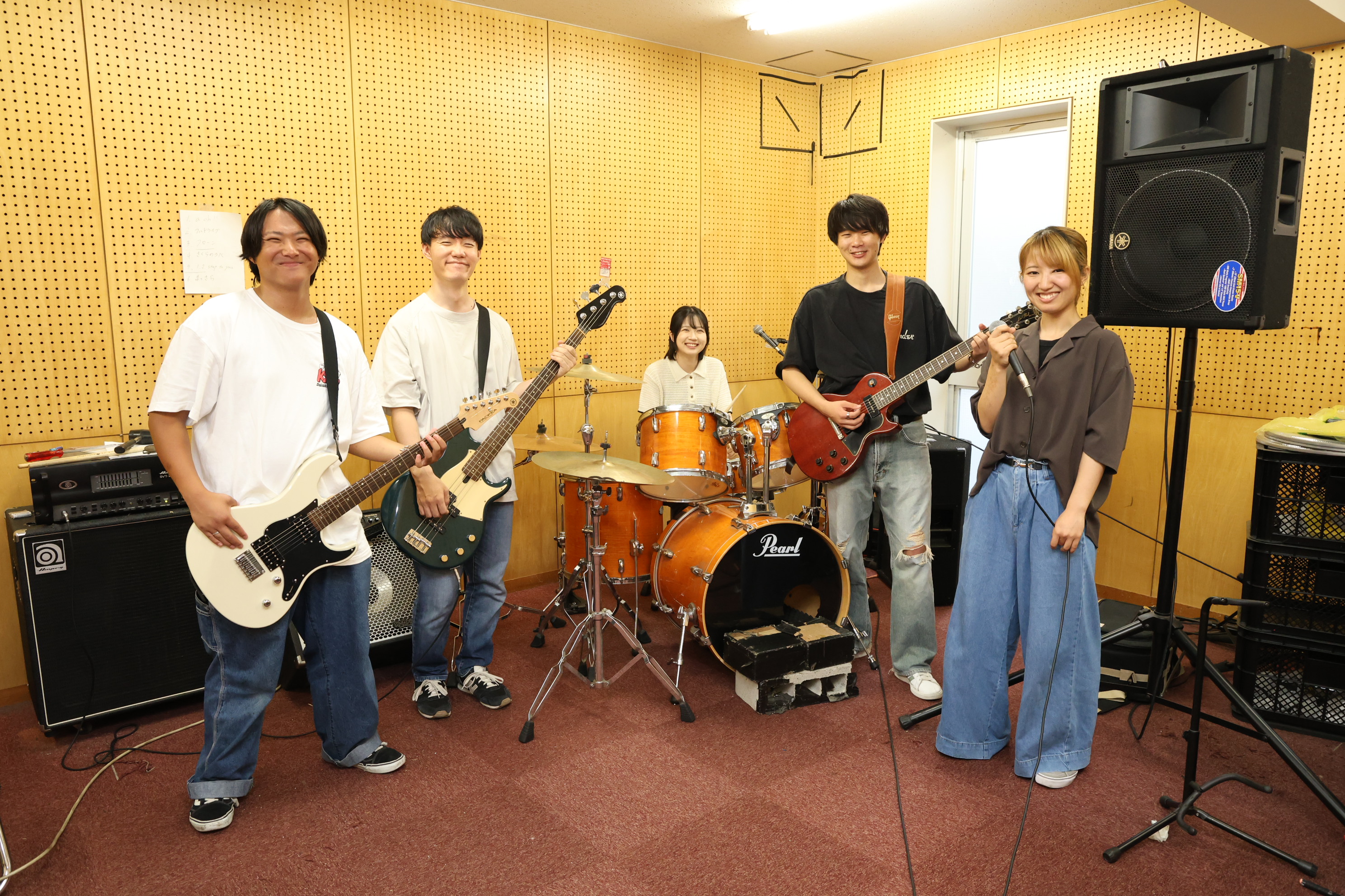 軽音楽部
