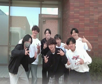 33.MONO-LOGUE.png