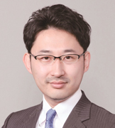 商学部山田航講師