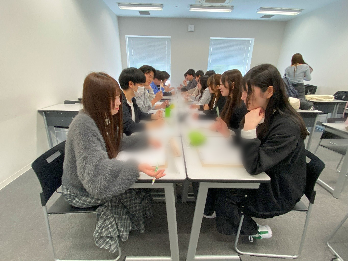 インタビューゲーム「50の扉」の様子②